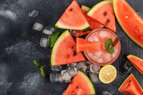 空腹吃瓜进医院,夏季饮食安全警示