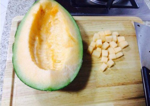 黄缘吃哈密瓜,一场甜蜜的味蕾之旅